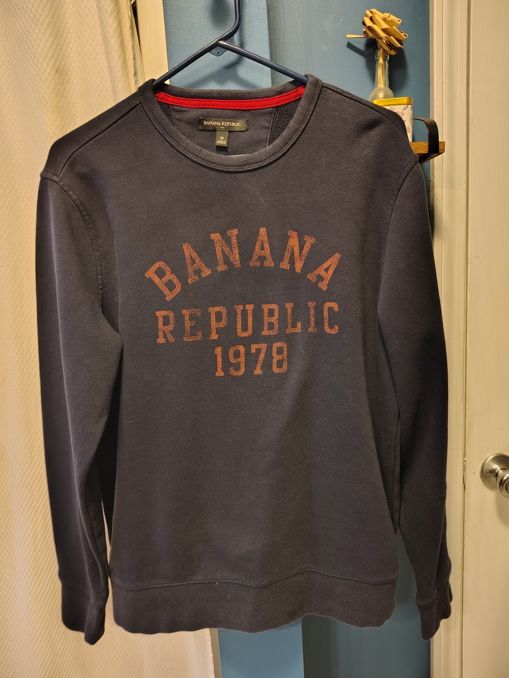 Banana Republic Men's Navy Logo Crewneck Sweater